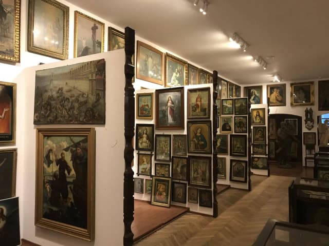 Muzeum sztuki sakralnej w Polsce: Odkryj fascynujące zbiory i historie