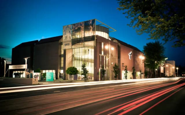 Muzeum sztuki współczesnej Toruń - odkryj fascynujące wystawy i wydarzenia